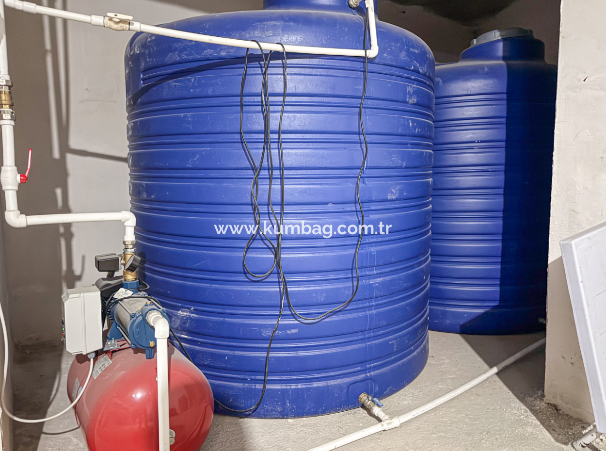 Kumbağ'da Ana Cadde Üzerinde Geniş Ve Ferah 2+1 Satılık Daire