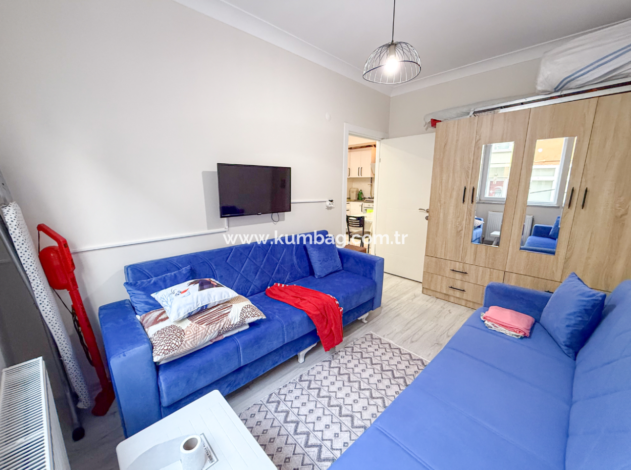 Kumbağ'da Merkezi Konumda İskanlı 1+1 Satılık Daire
