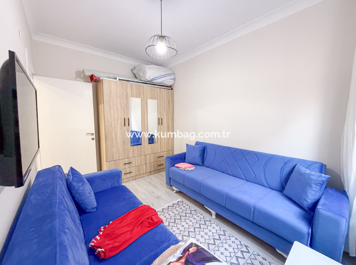 Kumbağ'da Merkezi Konumda İskanlı 1+1 Satılık Daire