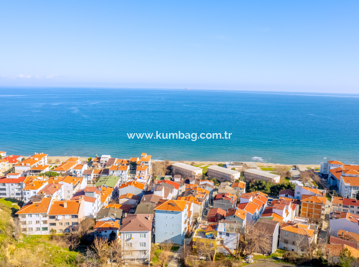Kumbağ'da Panoramik Deniz Manzaralı İskanlı Satılık 1+1 Daire