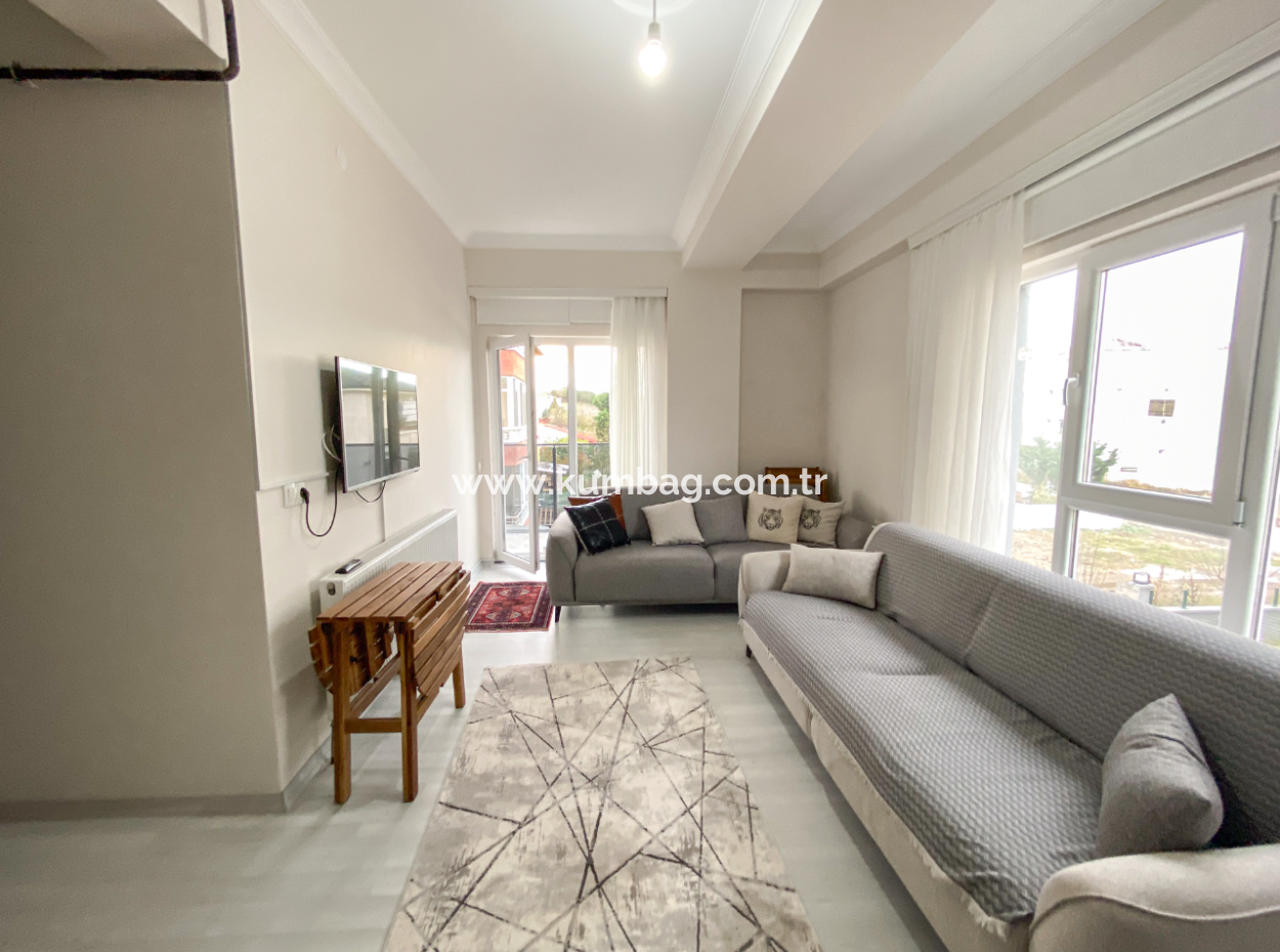 Yeni Sitede Geniş Ve Ferah İskanlı Satılık Ara Kat 2+1 Daire