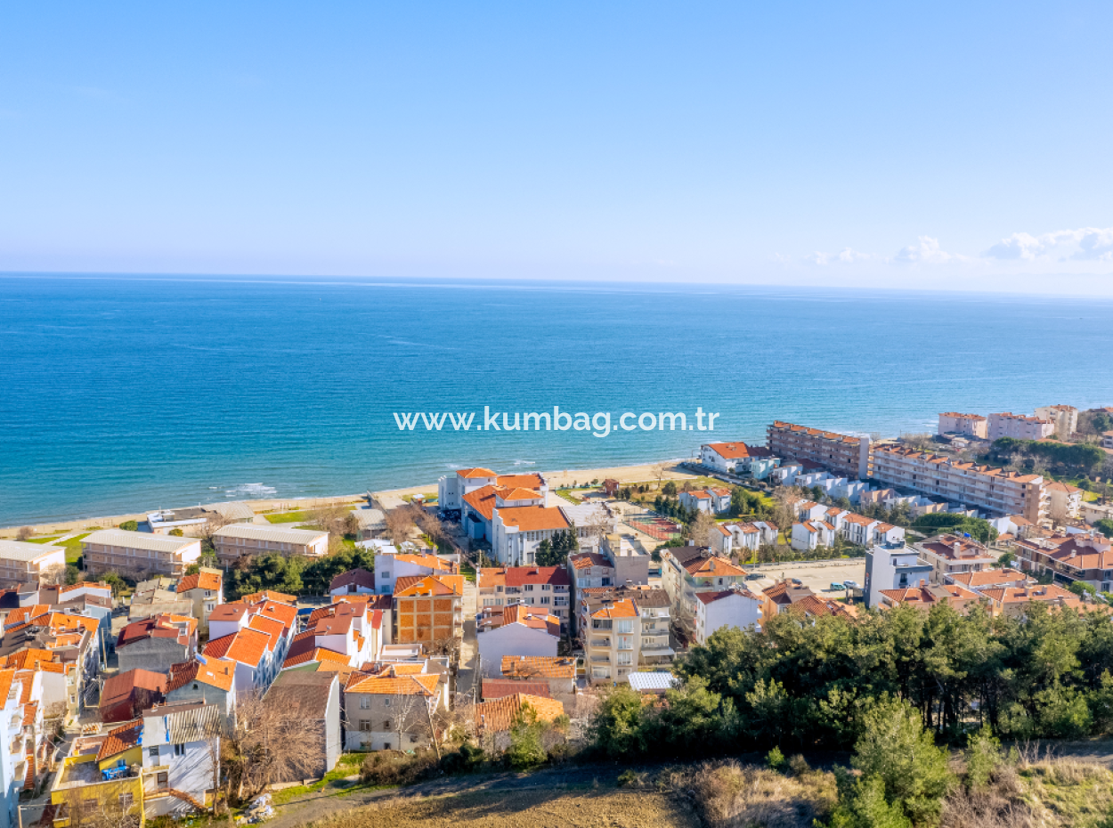 Kumbağ'da Panoramik Deniz Manzaralı Kiralık 1+1 Daire