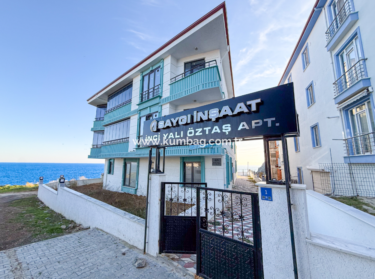 Kumbağ Panoramik Deniz Manzaralı Bahçeli Sıfır 1+1 Satılık Daire