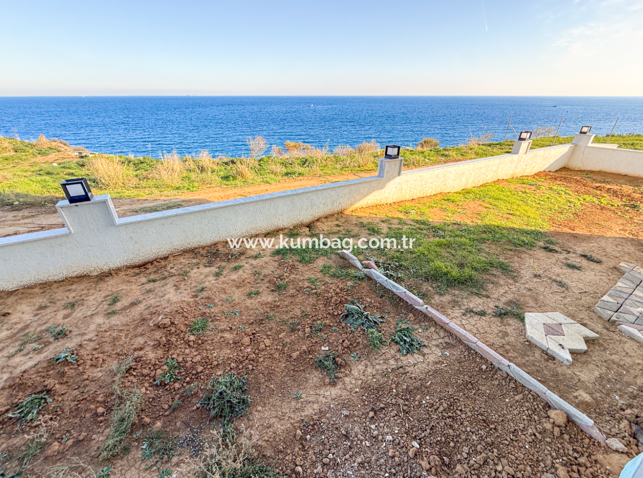 Kumbağ Panoramik Deniz Manzaralı Bahçeli Sıfır 1+1 Satılık Daire