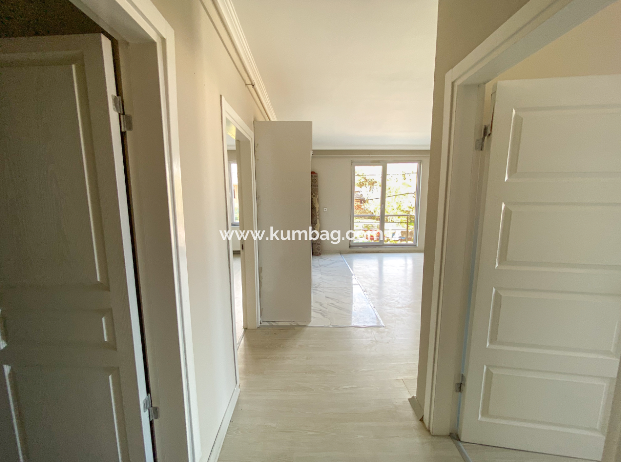 Kumbağ Köy İçi Mevkii Havuzlu Deniz Manzaralı Kiralık 2+1 Daireler