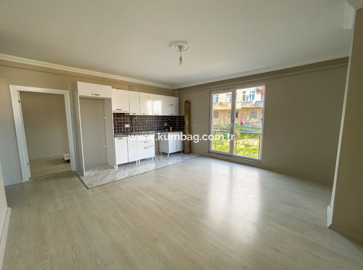 Kumbağ Köy İçi Mevkii Havuzlu Deniz Manzaralı Kiralık 2+1 Daire
