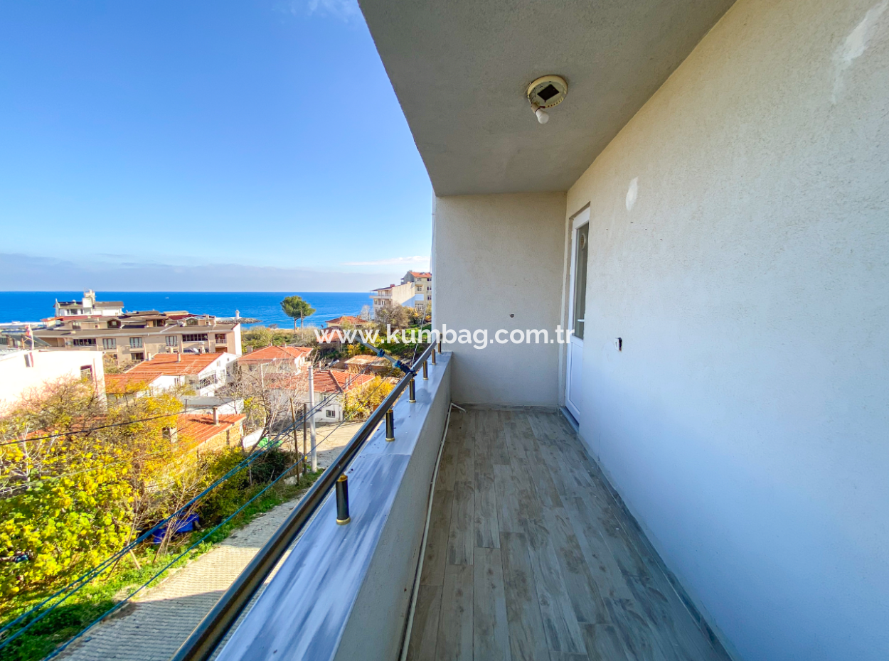 Kumbağ Köy İçi Mevkii Havuzlu Deniz Manzaralı Kiralık 2+1 Daire