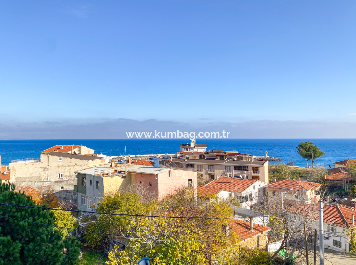 Kumbağ Köy İçi Mevkii Havuzlu Deniz Manzaralı Kiralık 2+1 Daireler