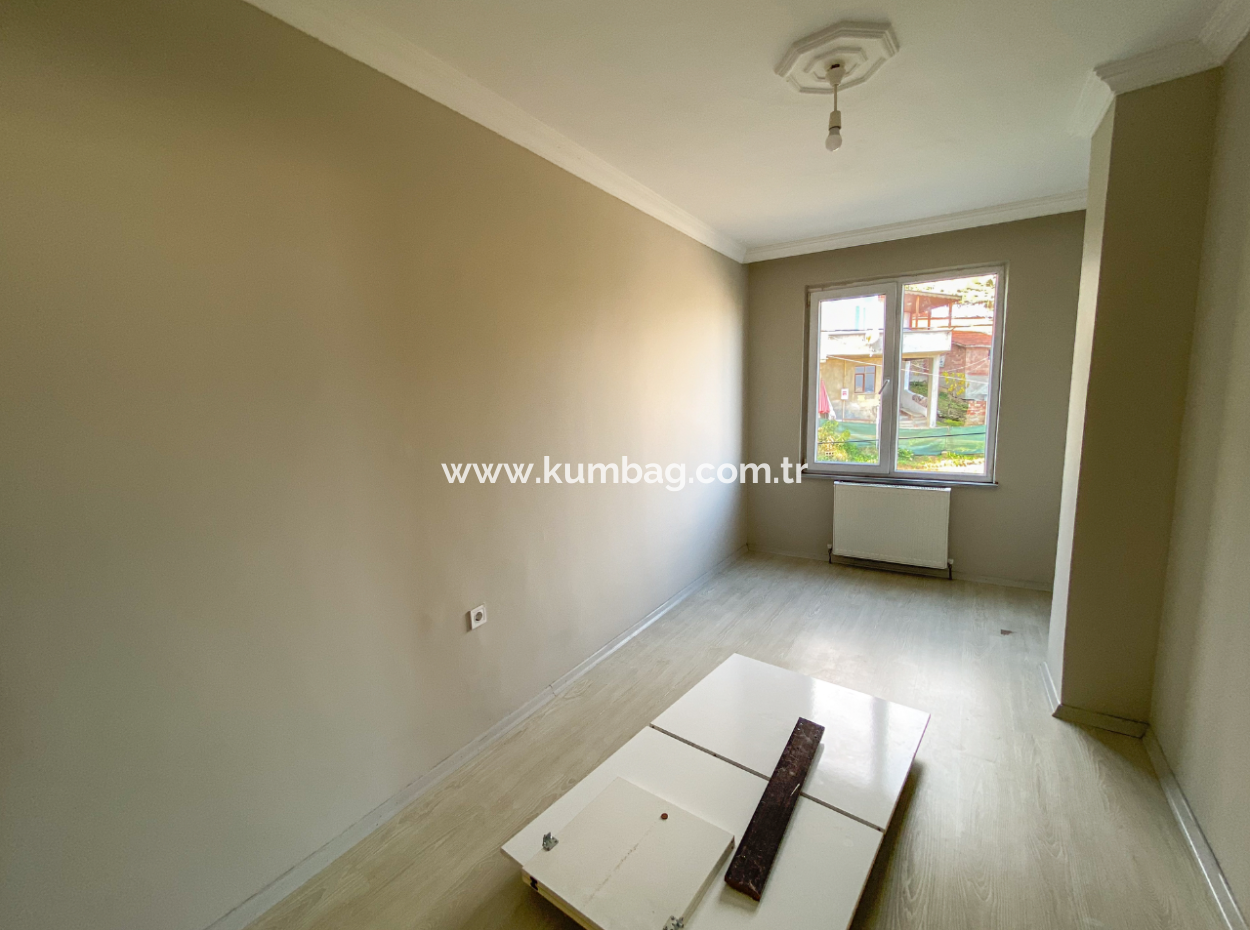 Kumbağ Köy İçi Mevkii Havuzlu Deniz Manzaralı Kiralık 2+1 Daire