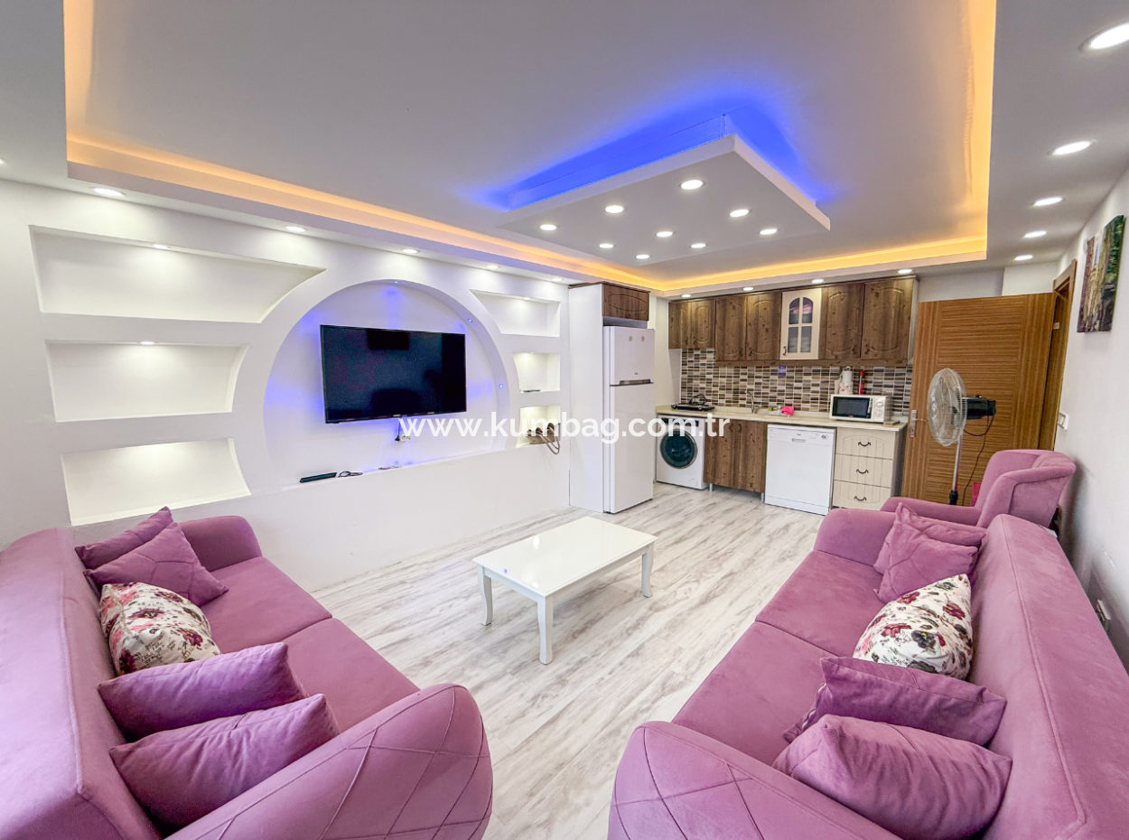 Kumbağ'da Deniz Manzaralı Havuzlu Full Eşyalı 2+1 Satılık Daire