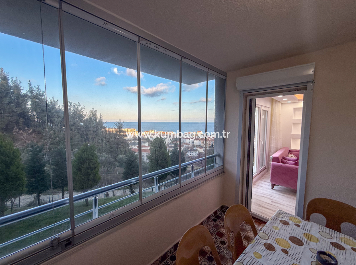Kumbağ'da Deniz Manzaralı Havuzlu Full Eşyalı 2+1 Satılık Daire