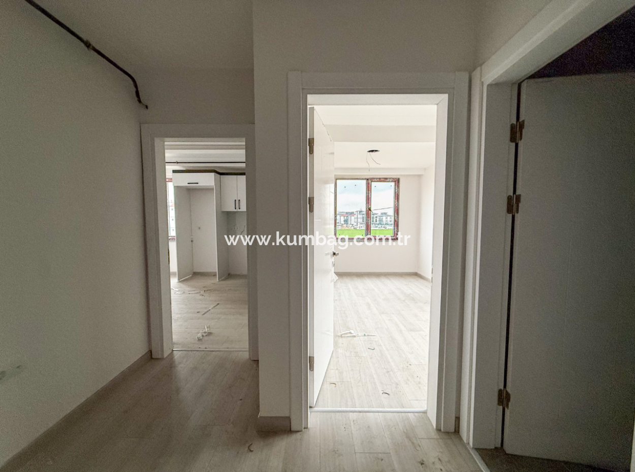 Kumbağ Lüks Havuzlu Yonca Evleri Sitesinde Satılık 2+1 Daireler