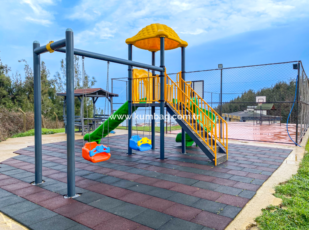 Kumbağ Havuzlu Sitede Full Eşyalı Sezonluk Kiralık Lüks 1+1 Daire