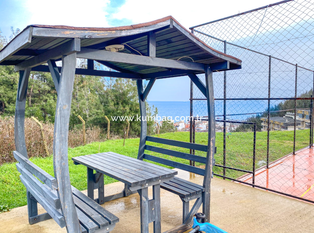 Kumbağ Havuzlu Sitede Full Eşyalı Kiralık Lüks 1+1 Daire