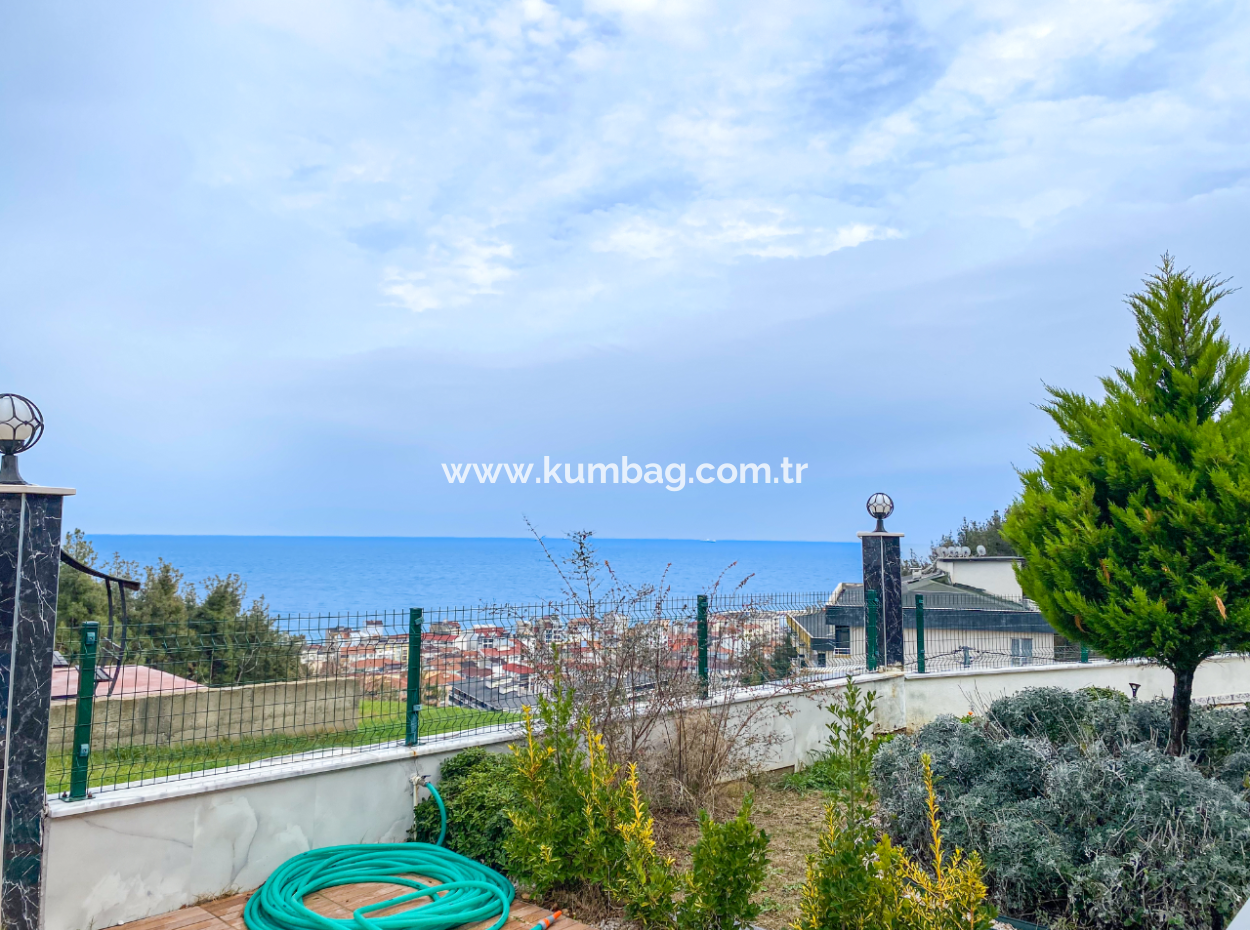 Kumbağ Havuzlu Sitede Full Eşyalı Kiralık Lüks 1+1 Daire