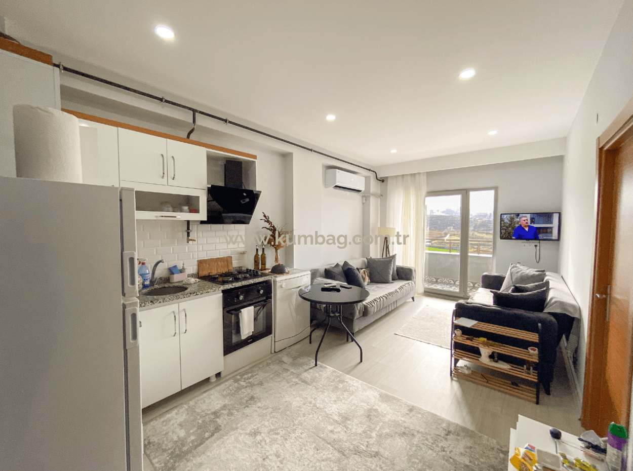 Kumbağ Havuzlu Sitede Full Eşyalı Sezonluk Kiralık Lüks 1+1 Daire
