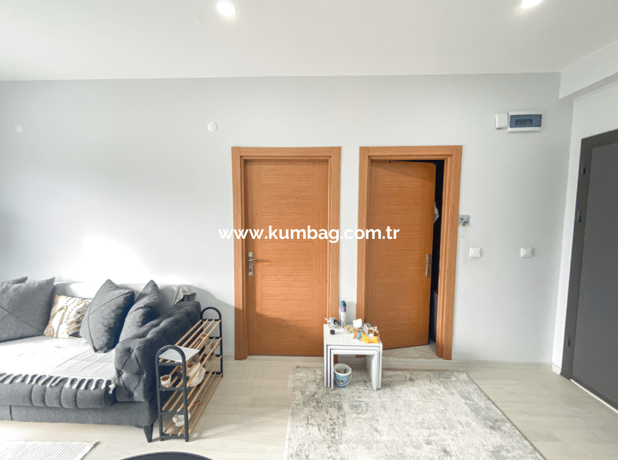 Kumbağ Havuzlu Sitede Full Eşyalı Sezonluk Kiralık Lüks 1+1 Daire