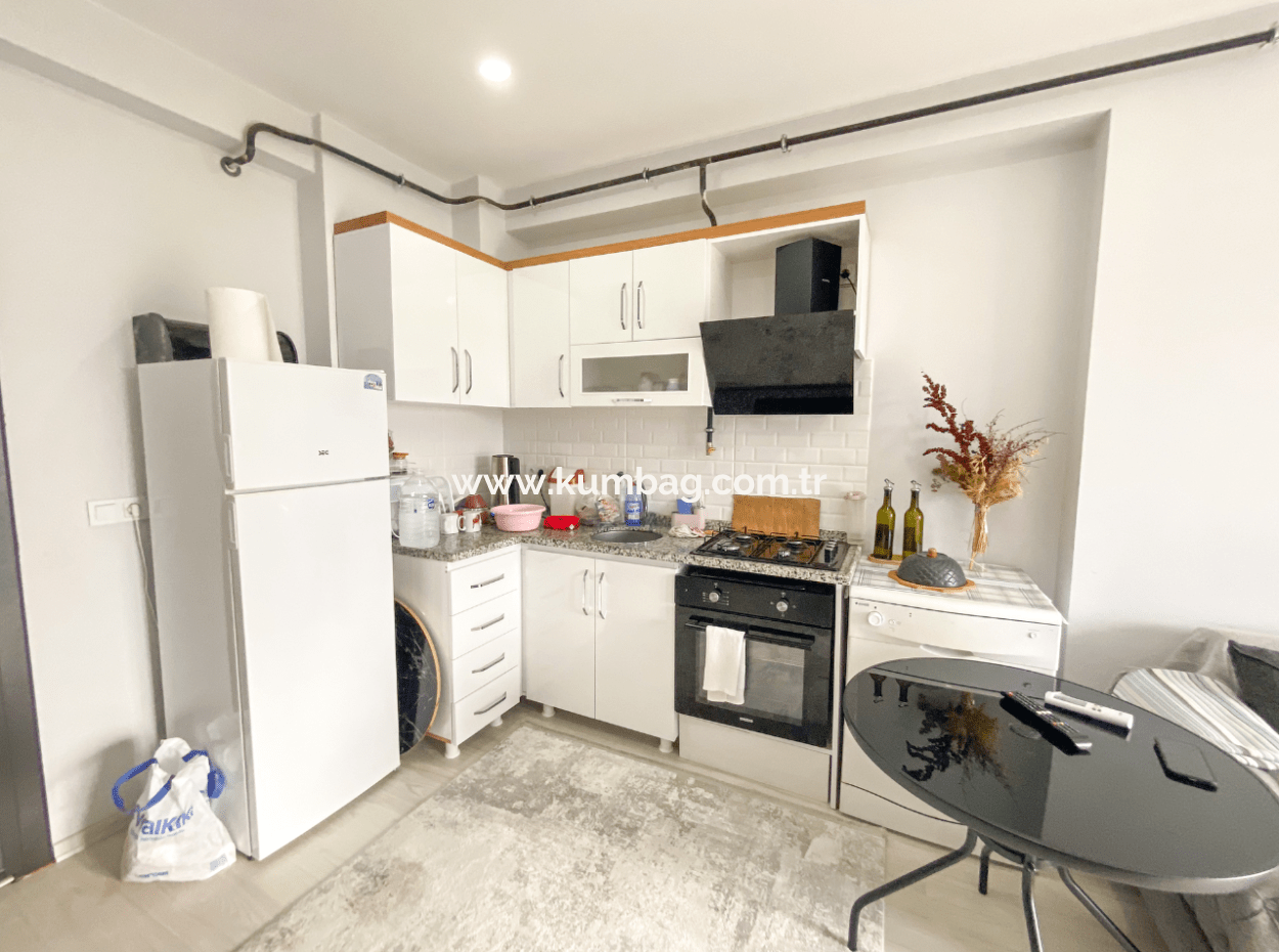 Kumbağ Havuzlu Sitede Full Eşyalı Sezonluk Kiralık Lüks 1+1 Daire