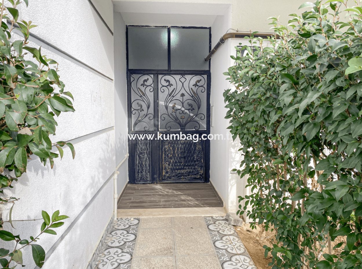 Kumbağ Havuzlu Sitede Full Eşyalı Sezonluk Kiralık Lüks 1+1 Daire