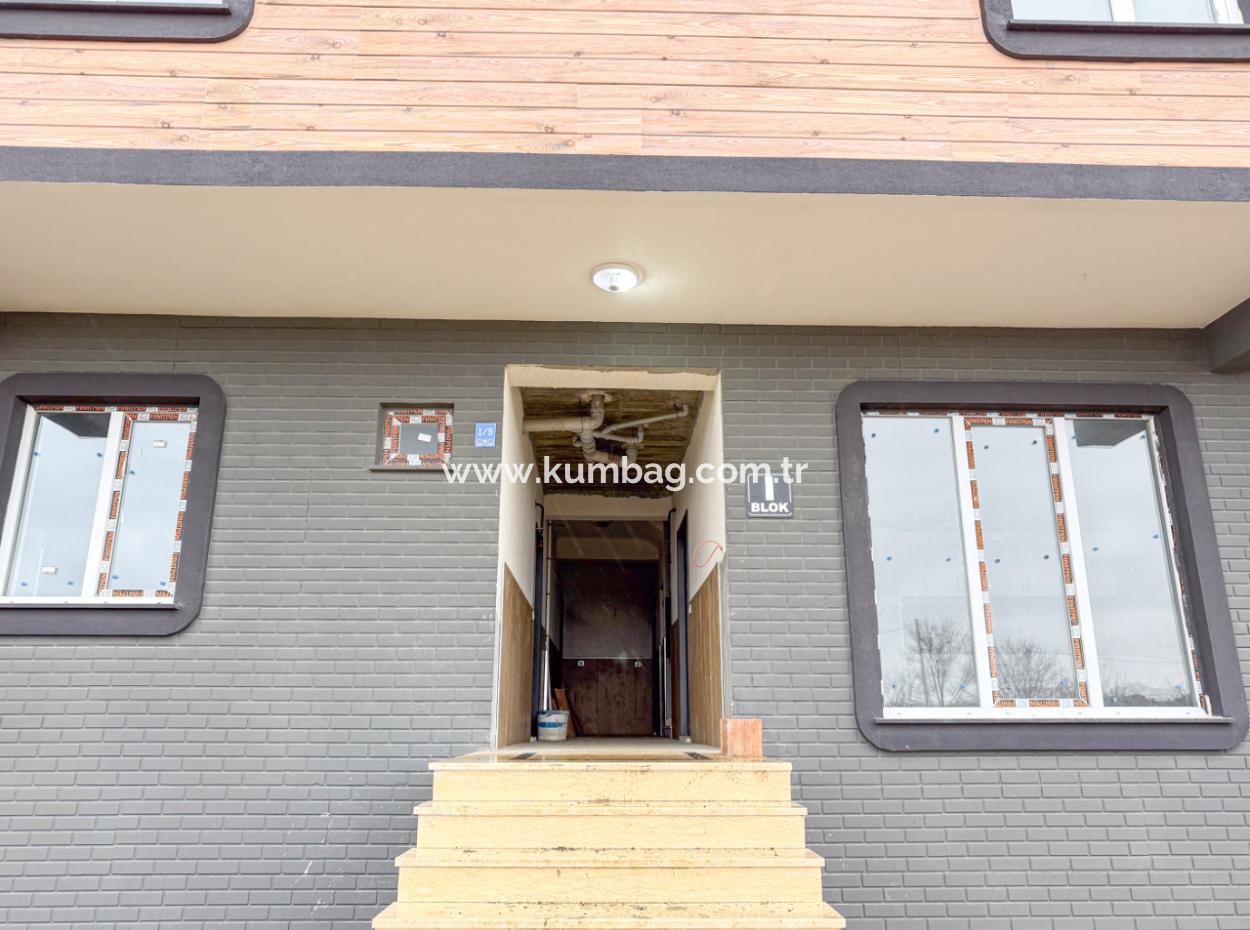 Kumbağ'da Lüks Havuzlu Ova Kent 2 Sitesinde Satılık 2+1 Daireler