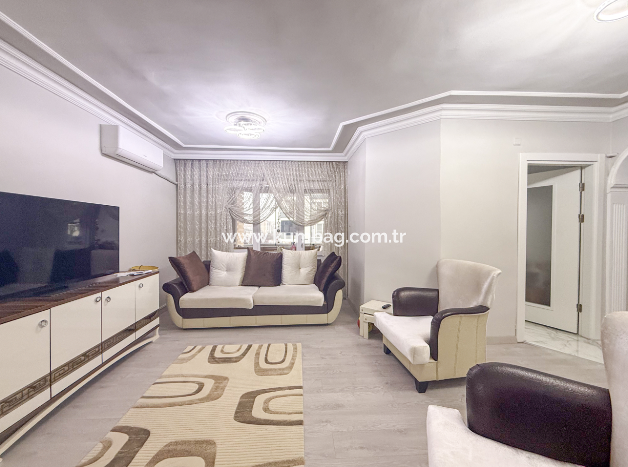 Altınova'da Ferah Ve Lüks İçi Full Yapılı 3+1 Satılık Daire