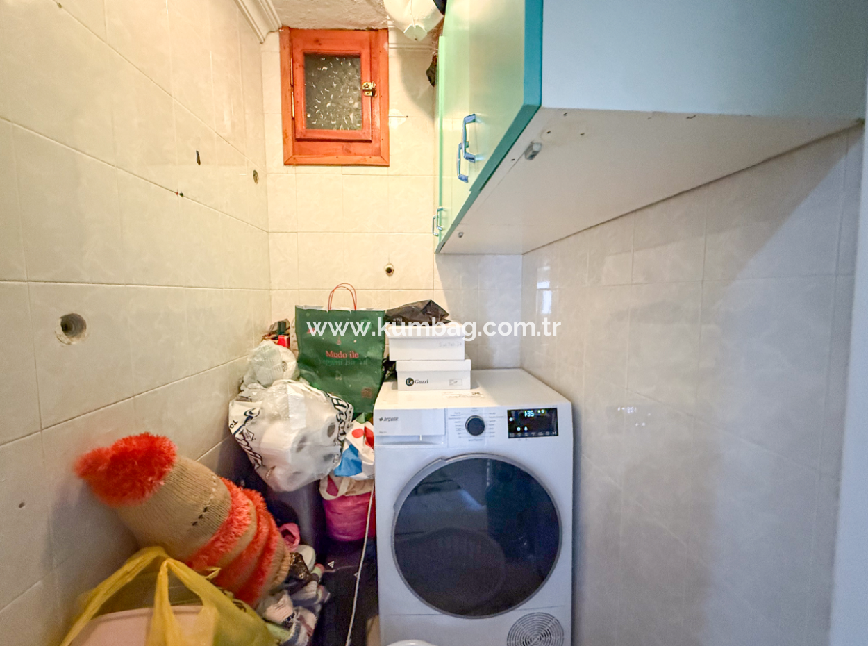 Altınova'da Ferah Ve Lüks İçi Full Yapılı 3+1 Satılık Daire