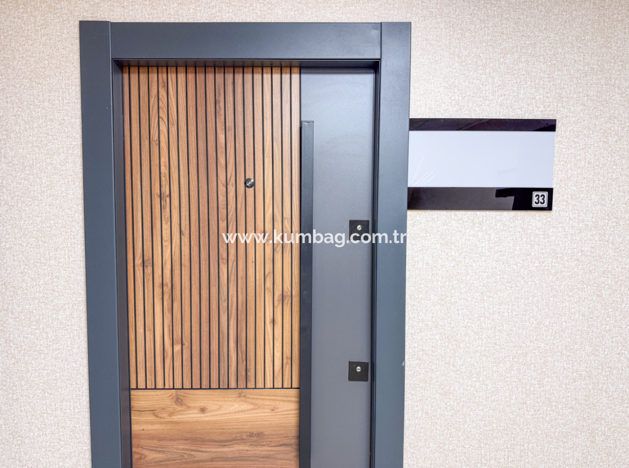 100.Yıl Alt Yol Caddede Deniz Manzaralı Komple Kiralık Plaza