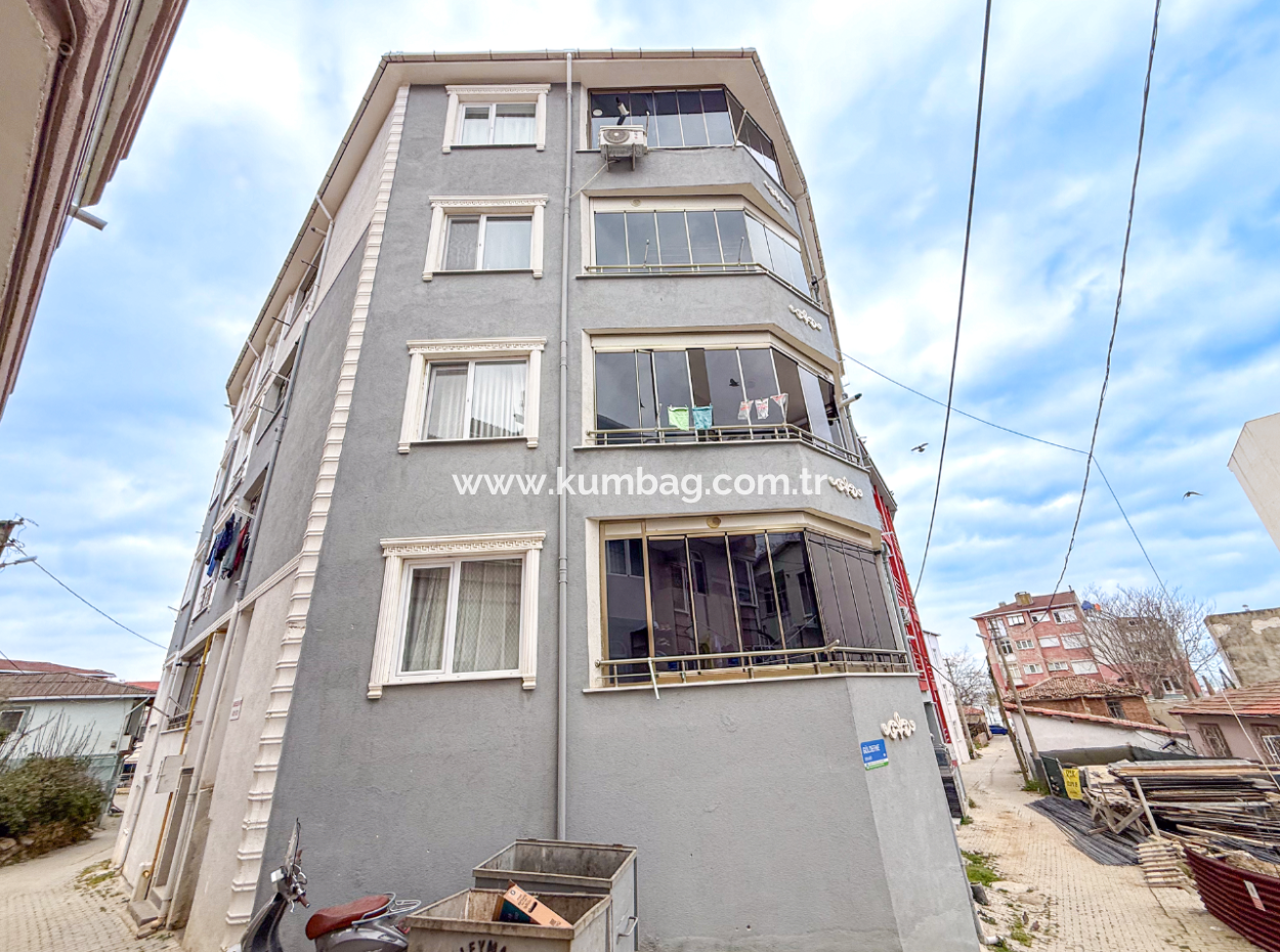 Kumbağ Limanda Asansörlü İskanlı Binada Satılık 2+1 Eşyalı Daire