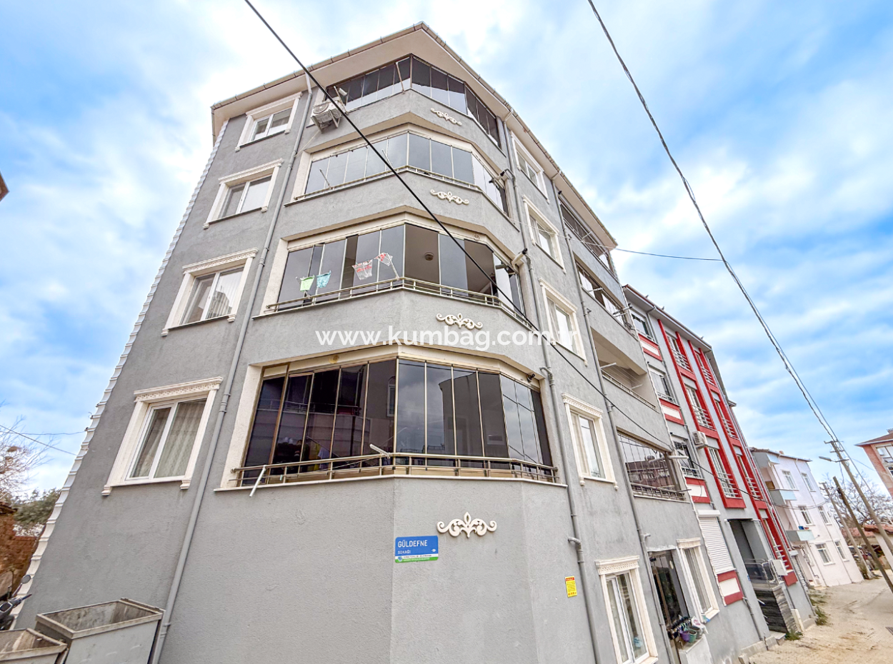 Kumbağ Limanda Asansörlü İskanlı Binada Satılık 2+1 Eşyalı Daire