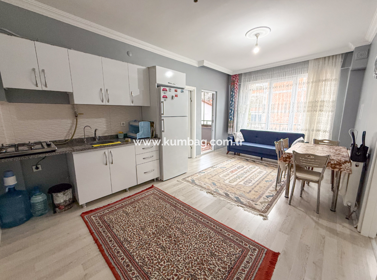 Kumbağ Limanda Asansörlü İskanlı Binada Satılık 2+1 Eşyalı Daire