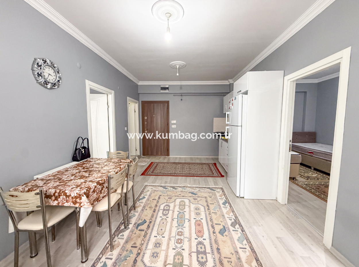 Kumbağ Limanda Asansörlü İskanlı Binada Satılık 2+1 Eşyalı Daire