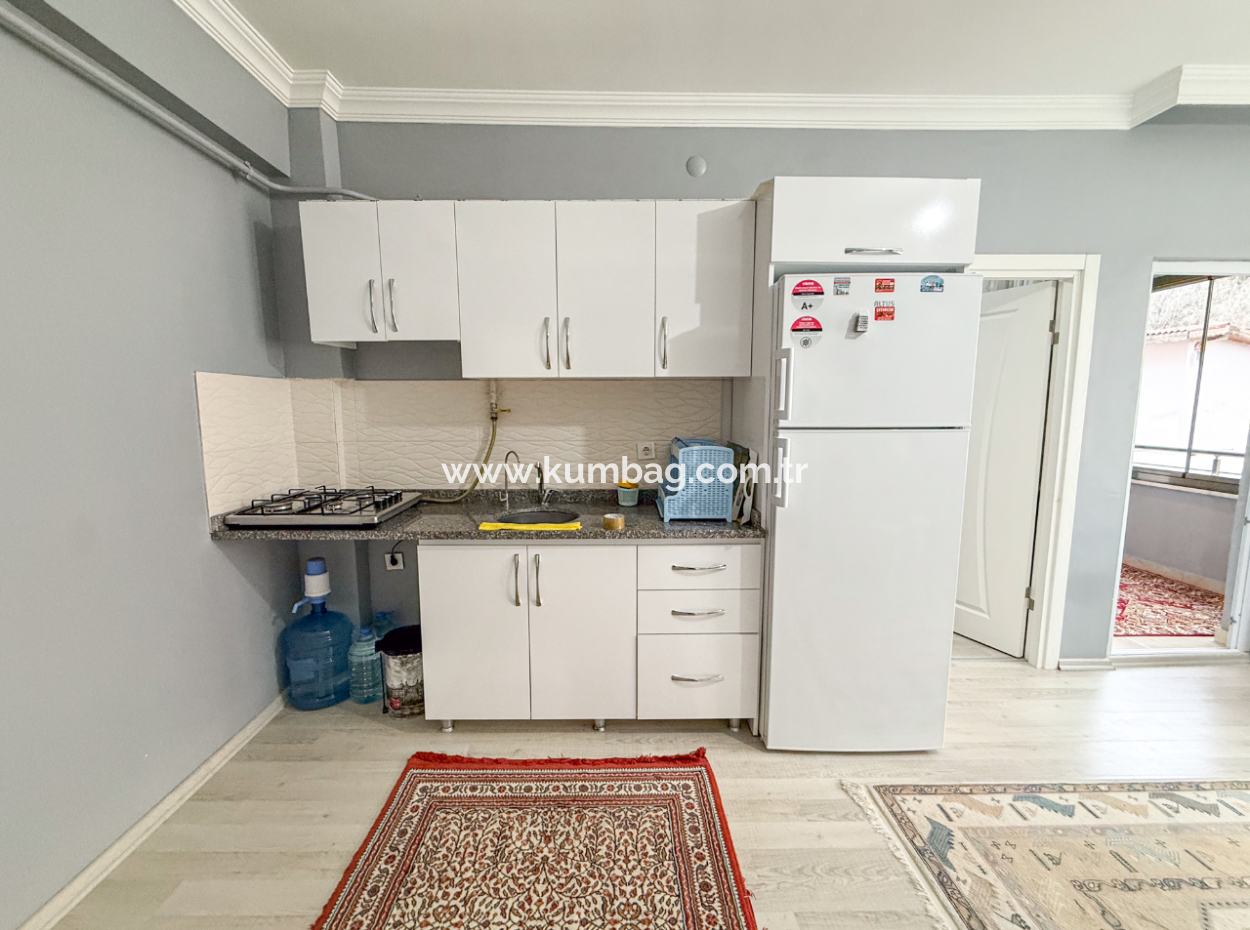 Kumbağ Limanda Asansörlü İskanlı Binada Satılık 2+1 Eşyalı Daire