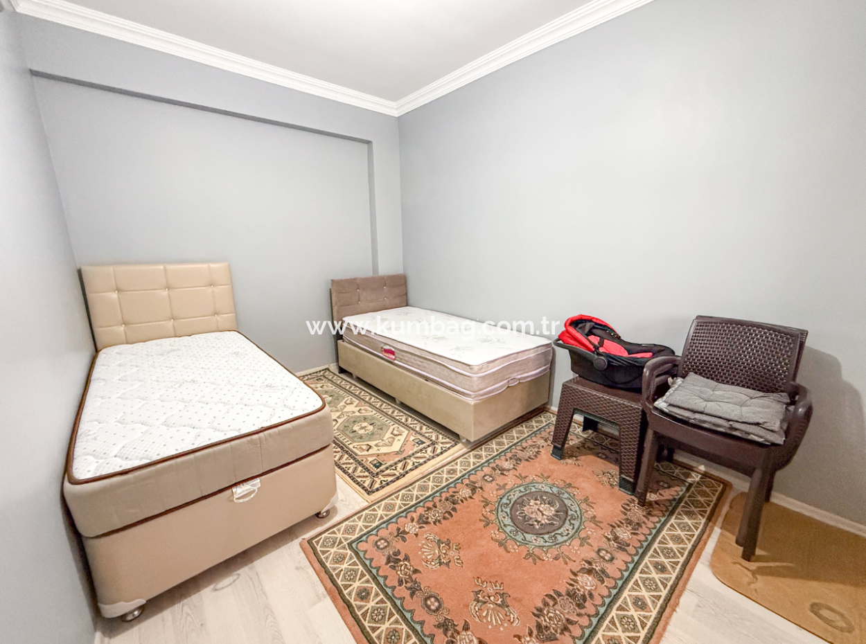 Kumbağ Limanda Asansörlü İskanlı Binada Satılık 2+1 Eşyalı Daire