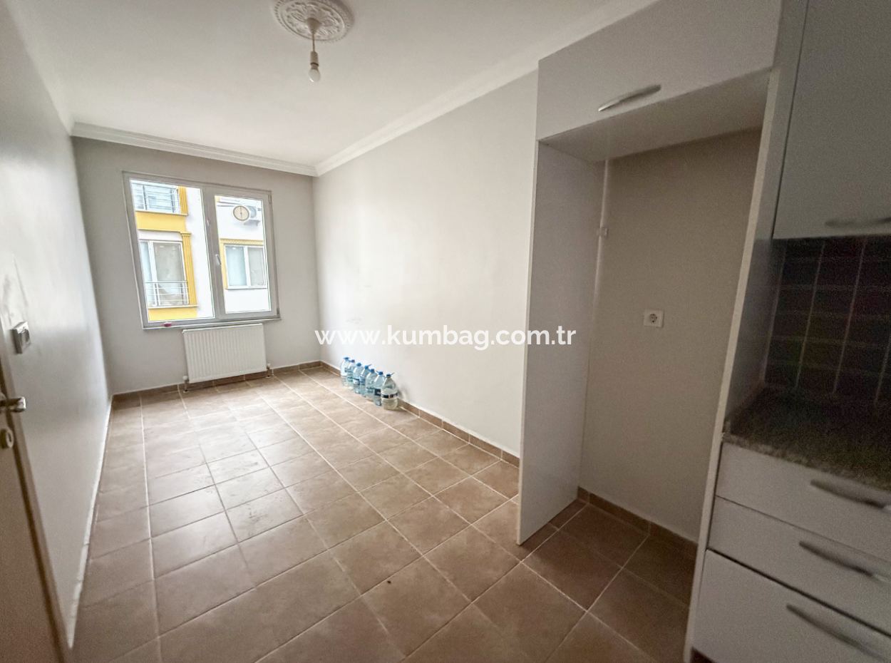 Kumbağ Limanda Havuzlu Sitede Kiralık 2+1 Dubleks Teraslı Daire