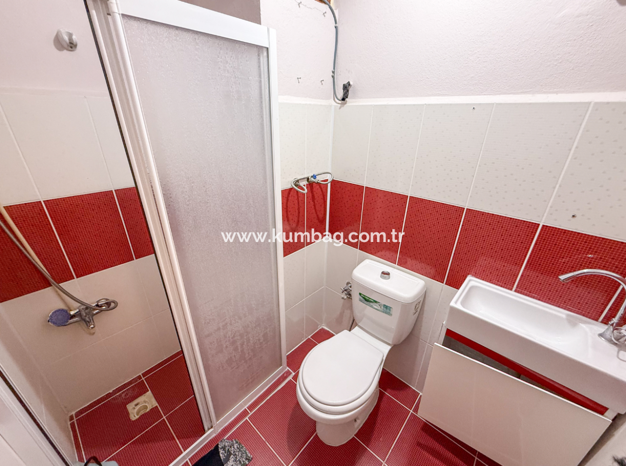 Kumbağ Ana Cadde Üzerinde Denize Yakın Bahçeli 1+1 Kiralık Daire
