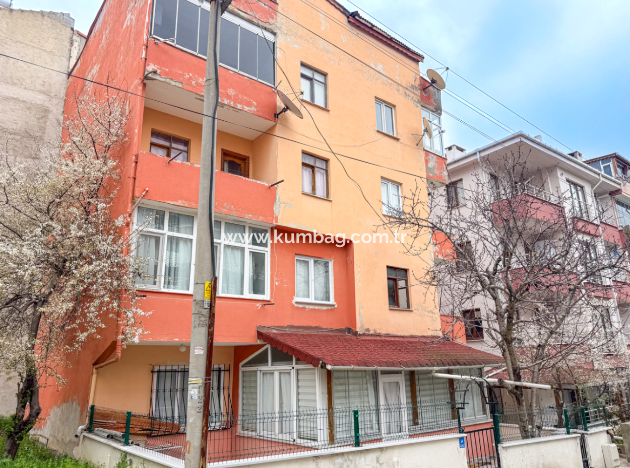 Kumbağ Merkezi Konumda İskanlı Binada 2+1 Satılık Daire