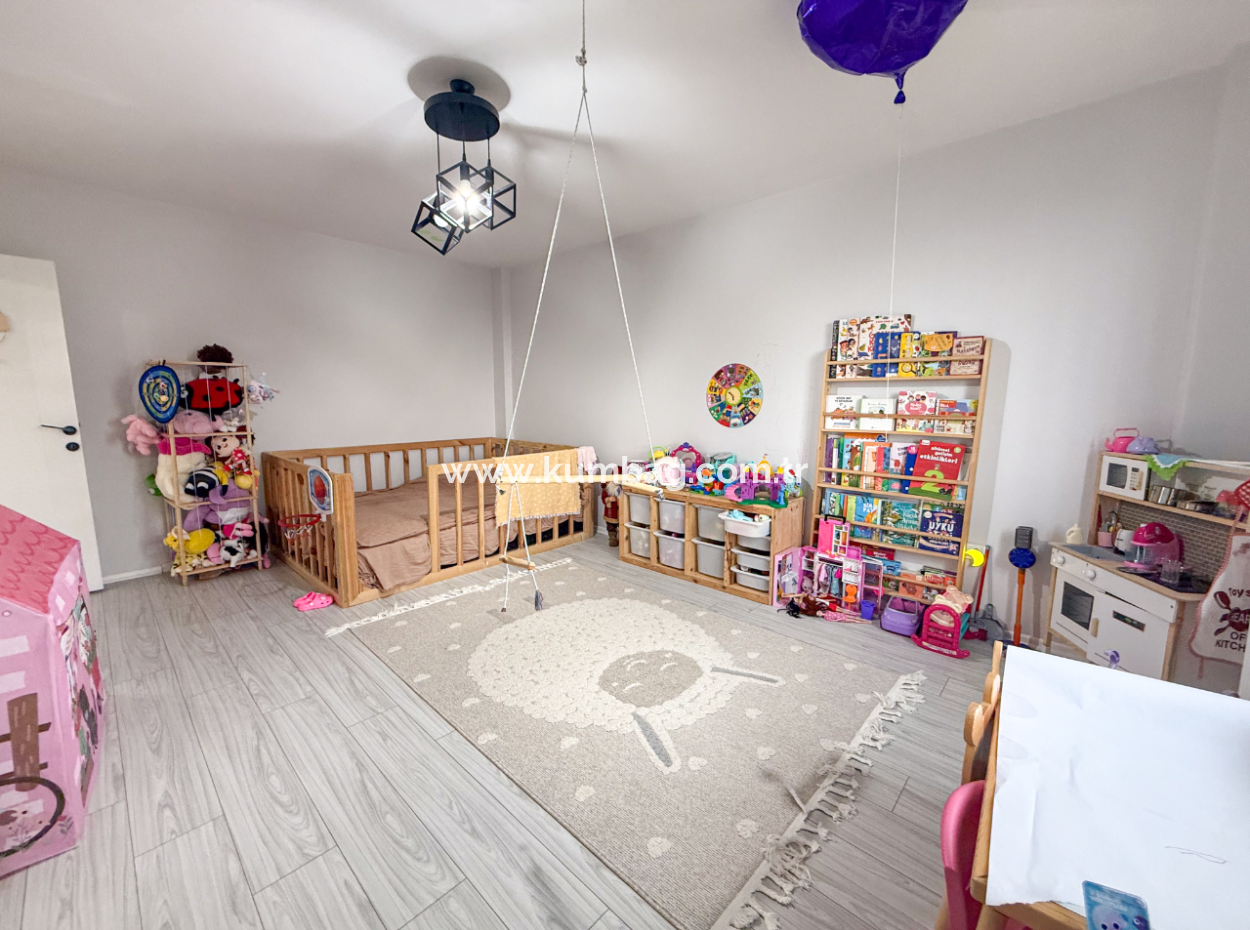 Kumbağ'da Panoramik Deniz Manzaralı Satılık 3+1 Dubleks Villa