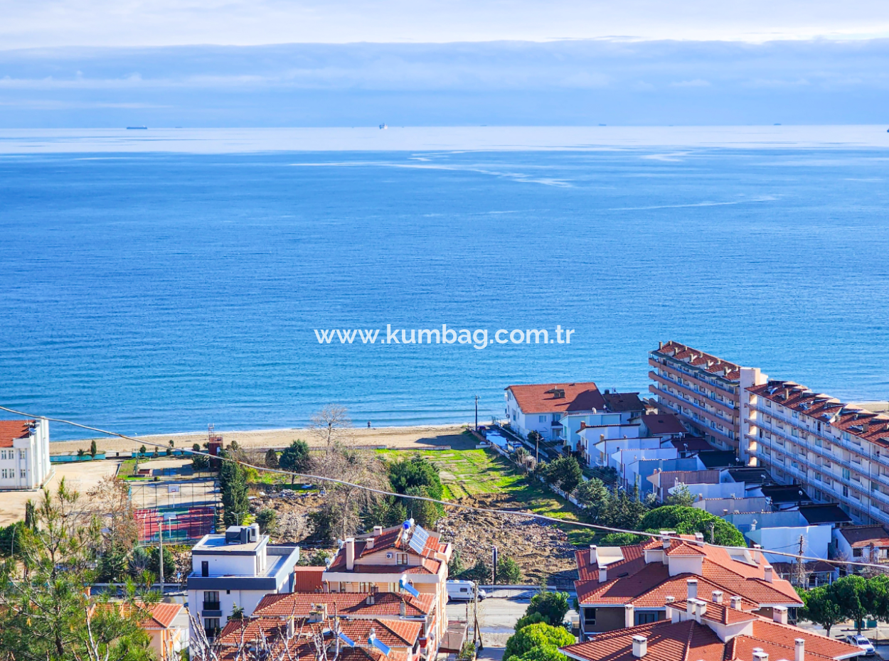 Kumbağ'da Panoramik Deniz Manzaralı Satılık 3+1 Dubleks Villa