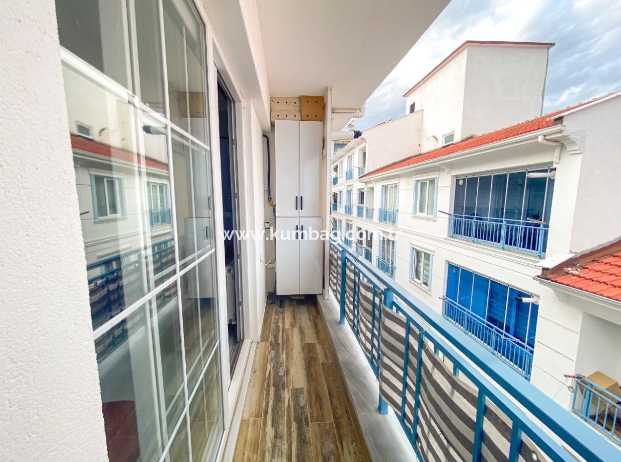 Kumbağ Merkezi Konumda Asansörlü Binada Eşyalı 2+1 Kiralık Daire