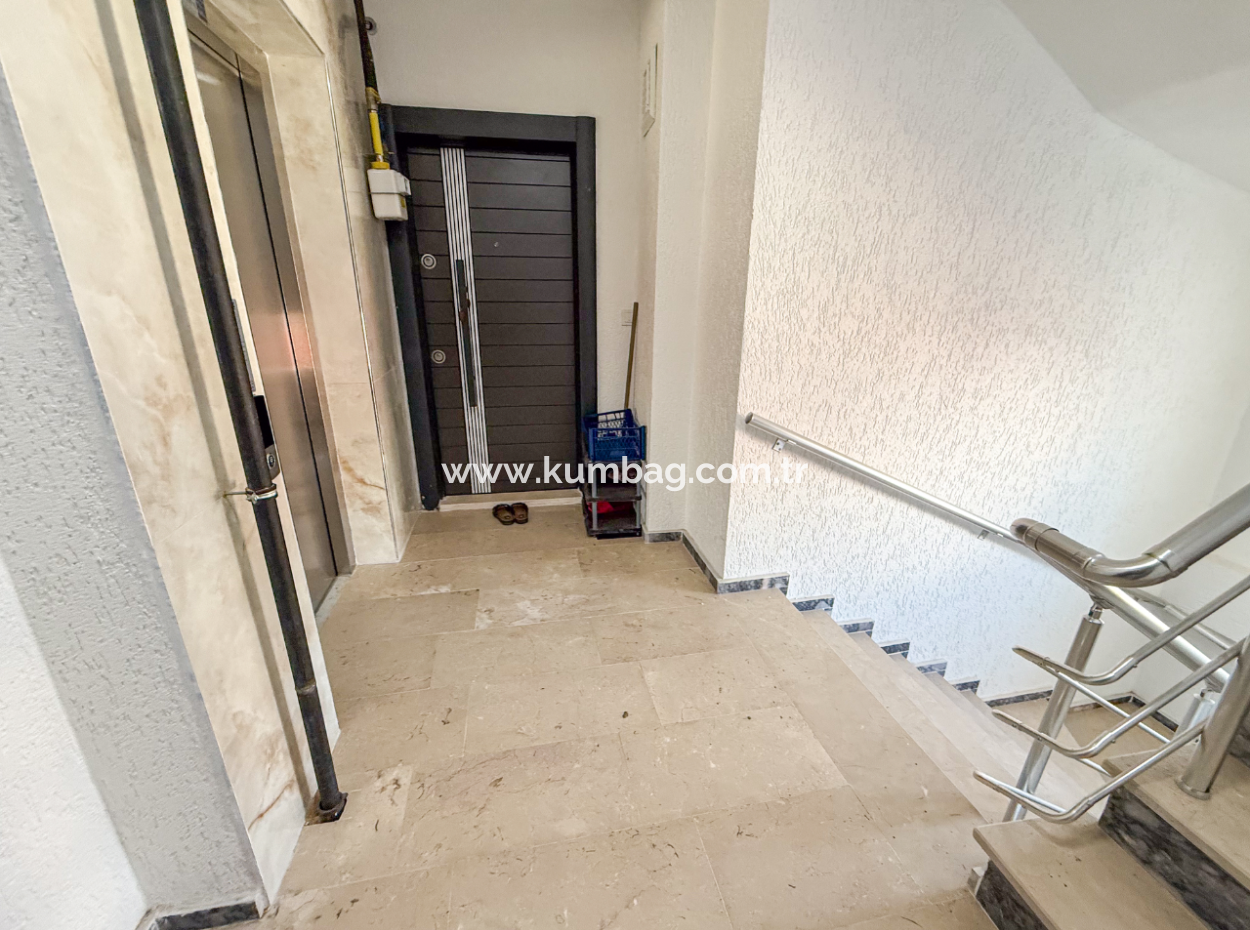 Kumbağ Liman Mevkii Yeni Ve Asansörlü Binada Kiralık 1+1 Daire