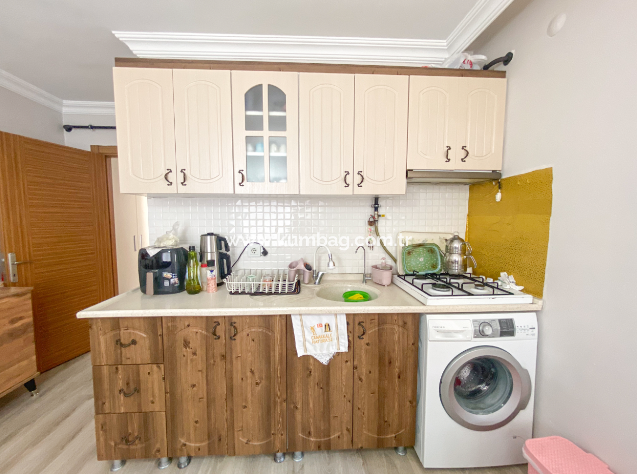 Kumbağ Merkezi Konumda Asansörlü Full Eşyalı Kiralık 2+1 Daire
