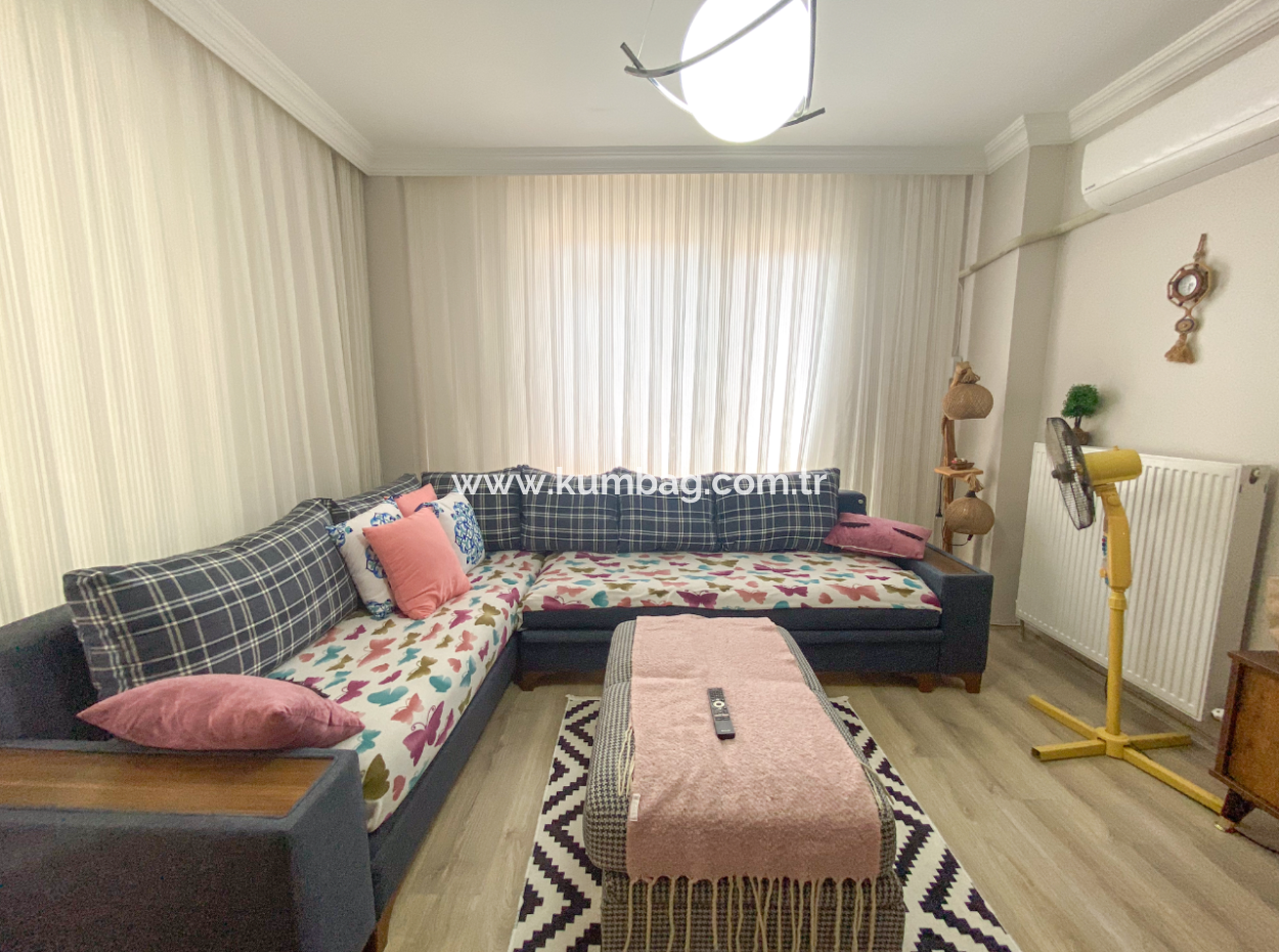 Kumbağ Merkezi Konumda Asansörlü Full Eşyalı Kiralık 2+1 Daire