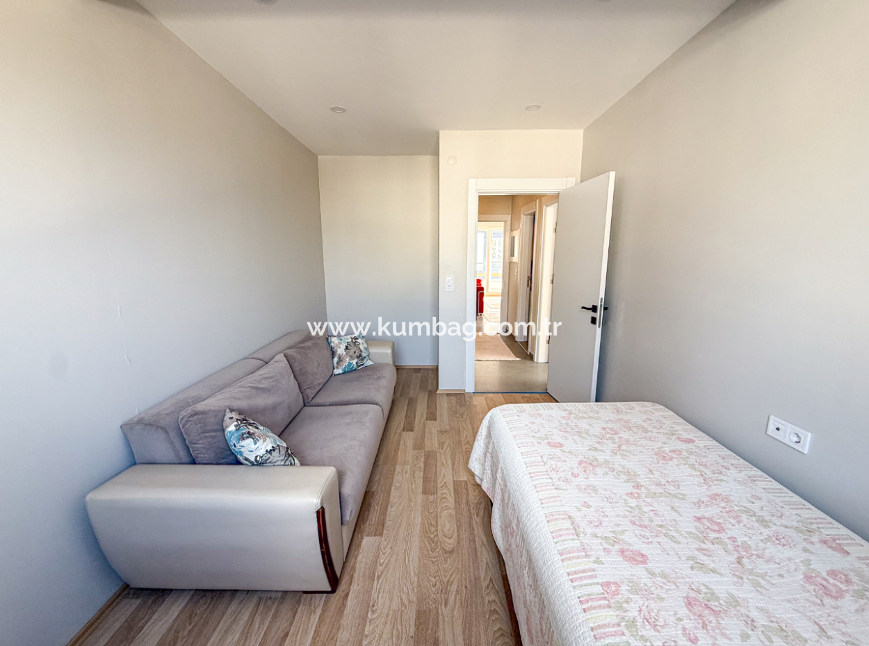 Kumbağ Havuzlu Sitede Eşyalı Kiralık Lüks 2+1 Daire