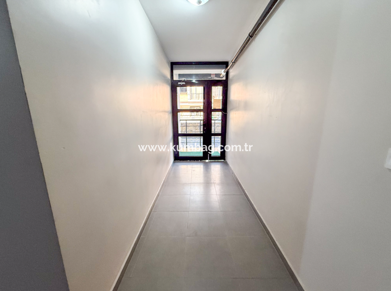 Kumbağ Havuzlu Sitede Eşyalı Kiralık Lüks 2+1 Daire