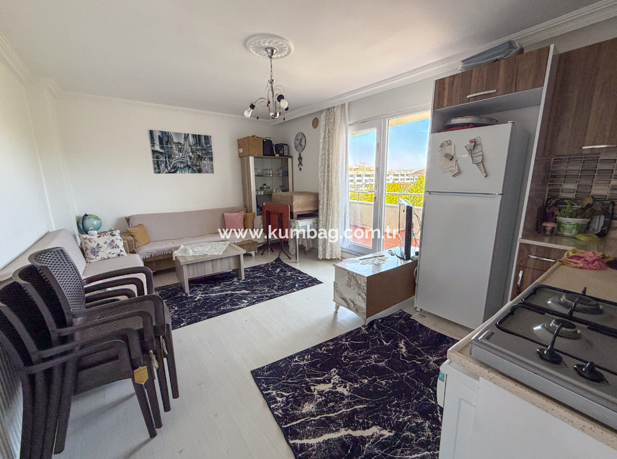 Kumbağ'da Ana Caddeye Sıfır Full Eşyalı Kiralık 2+1 Daire