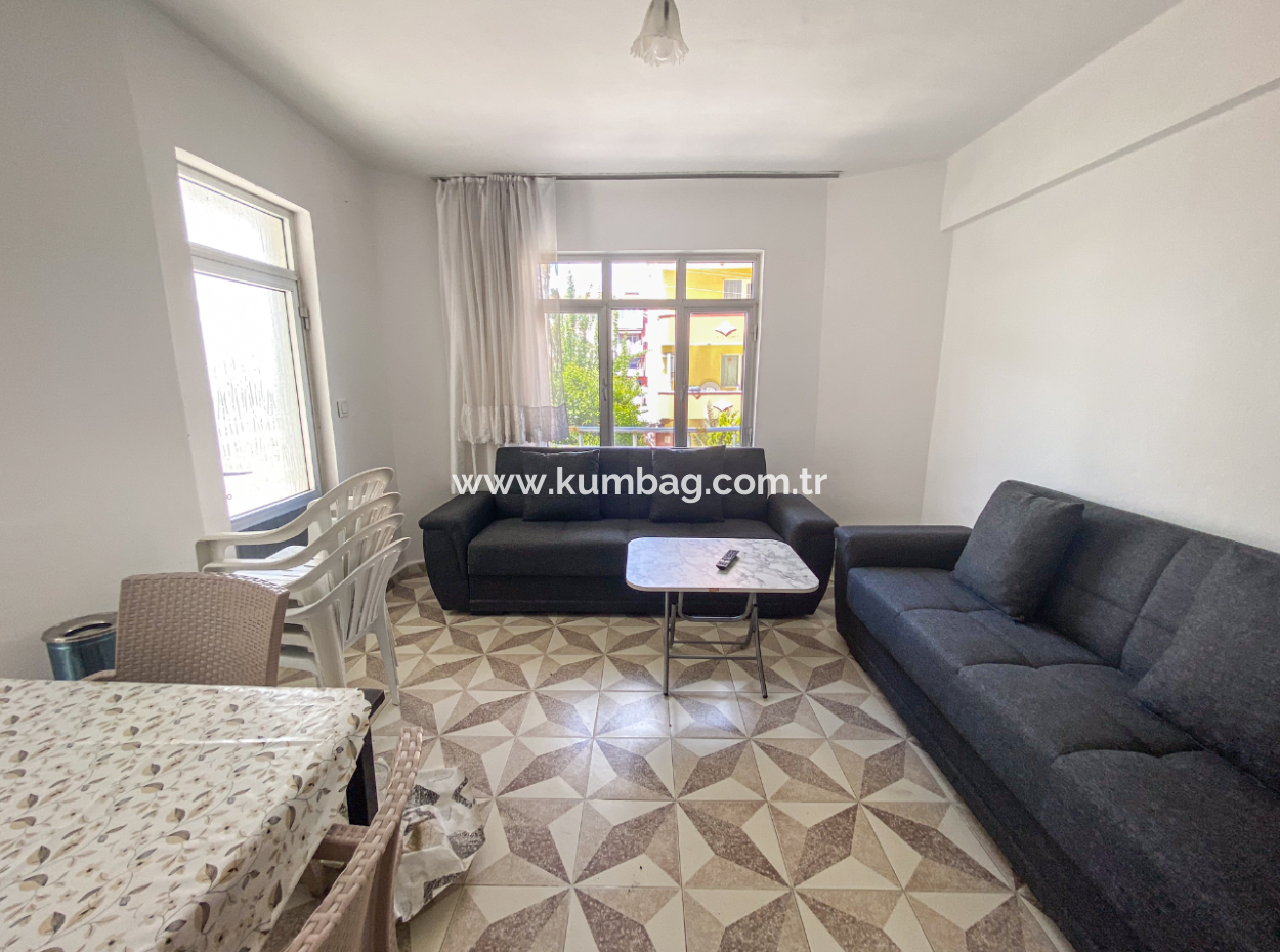 Kumbağ Merkezi Konumda Denize Yakın Eşyalı 2+1 Kiralık Daireler