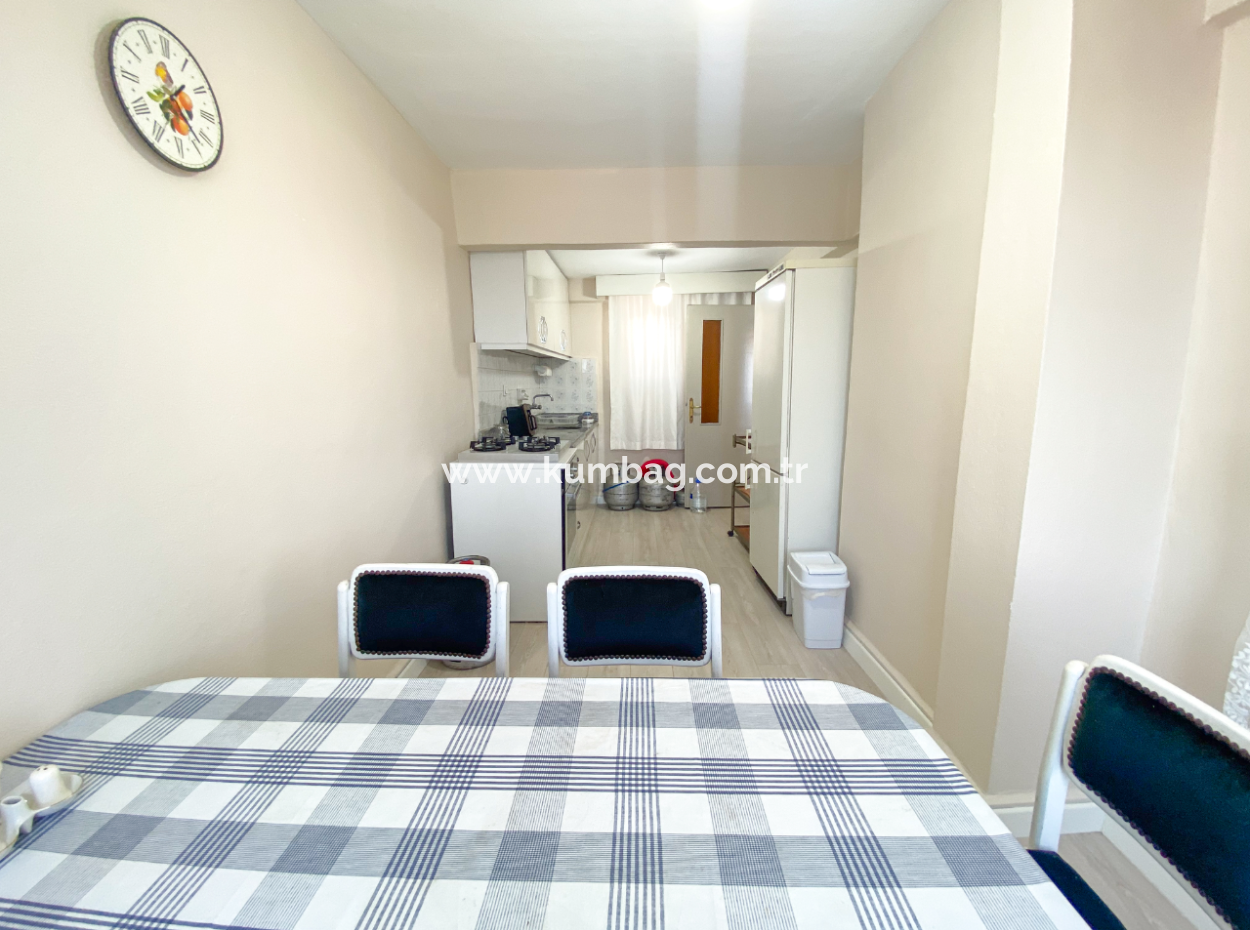 Kumbağ Merkezi Konumda Deniz Manzarlı Eşyalı Kiralık 2+1 Daire