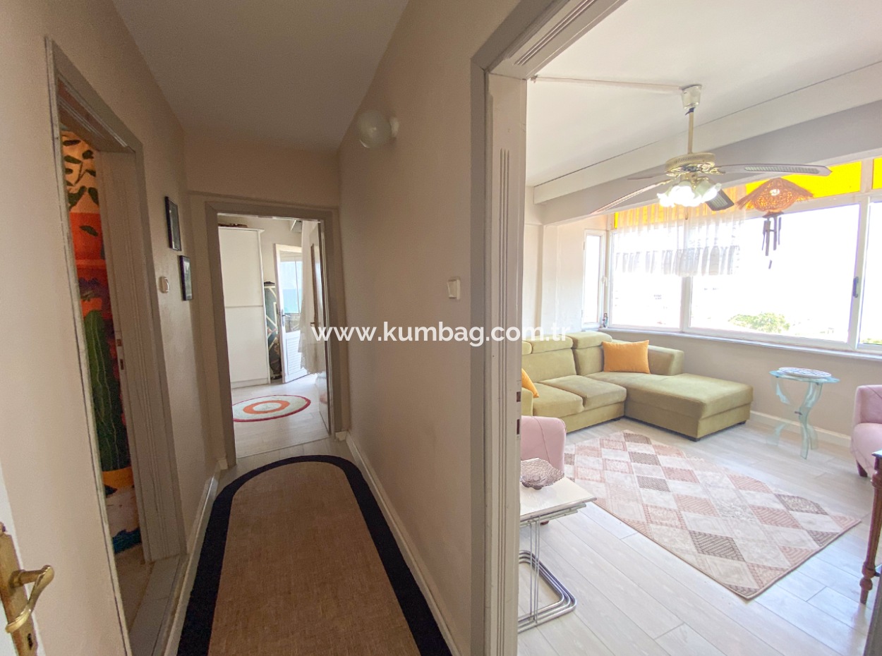 Kumbağ Merkezi Konumda Deniz Manzarlı Eşyalı Kiralık 2+1 Daire