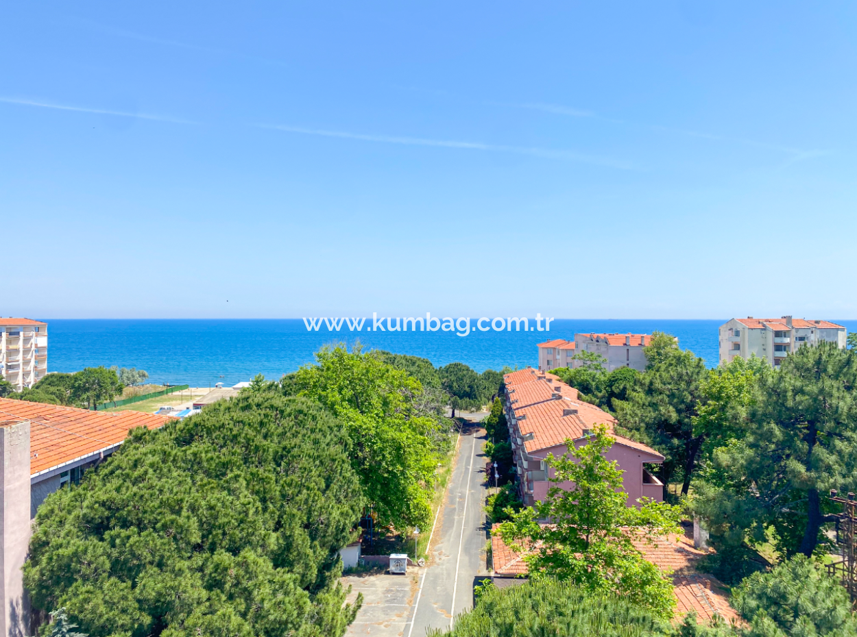 Kumbağ Merkezi Konumda Deniz Manzarlı Eşyalı Kiralık 2+1 Daire