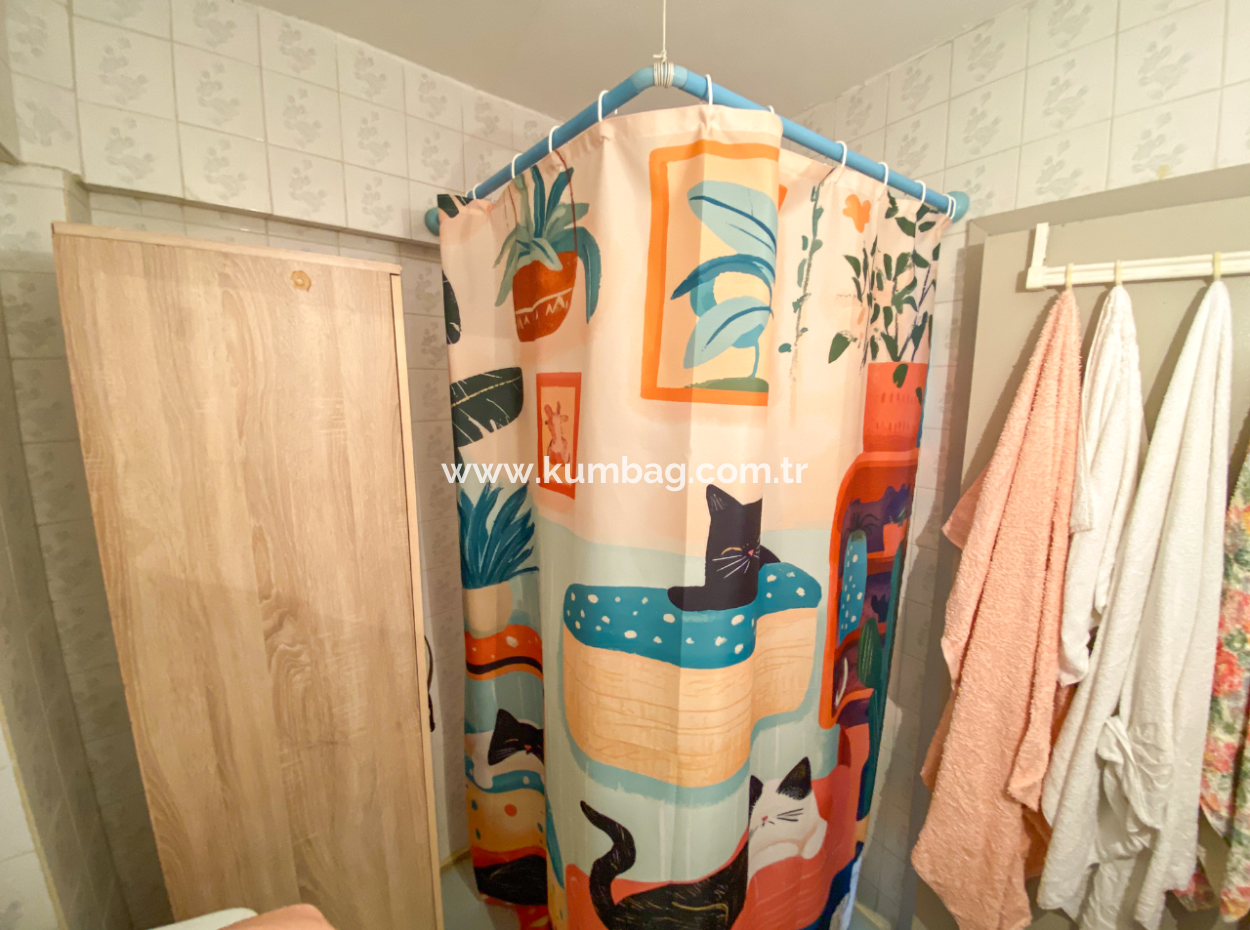 Kumbağ Merkezi Konumda Deniz Manzarlı Eşyalı Kiralık 2+1 Daire